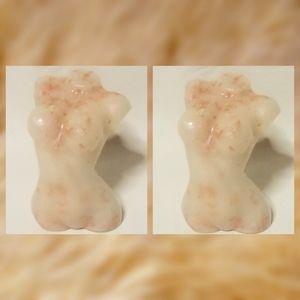 Resin Body Goddess Milky with Gold Flakes